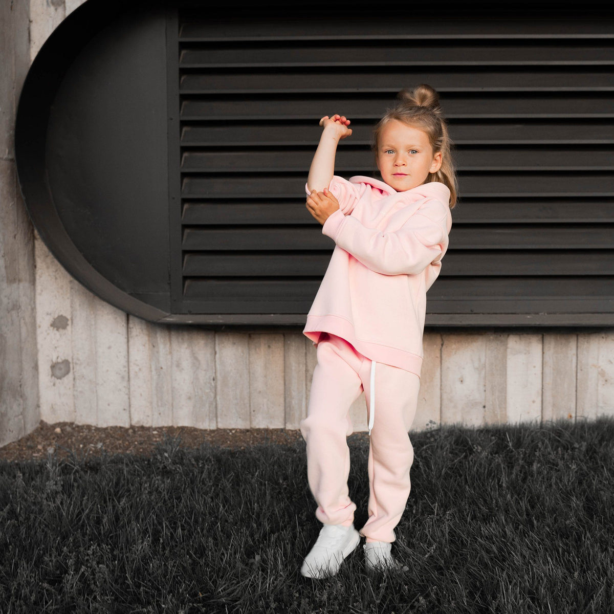 Kid&#39;s Extra Warm Sweatsuit Sweatsuit White + Kimono 